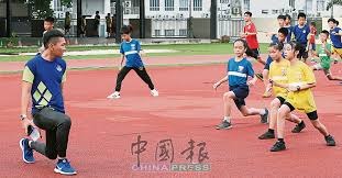 报名人数翻倍，奥运冠军管晨辰当裁判，今天比的体操等级赛有何魅力